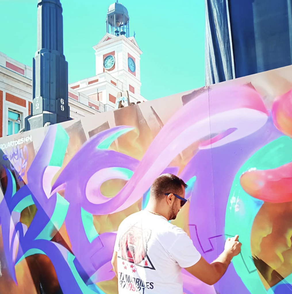 GRAFFITI PUERTA DEL SOL CADENA SER