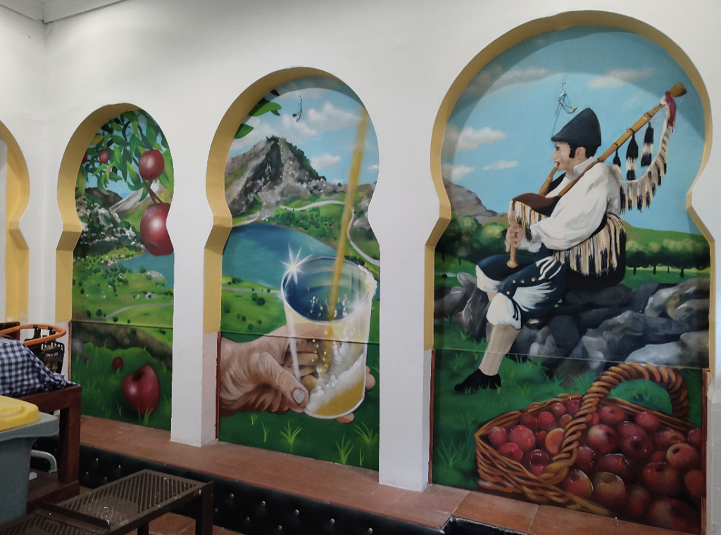 MURAL GRAFITI MADRID INTERIOR